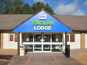 Raglan Lodge